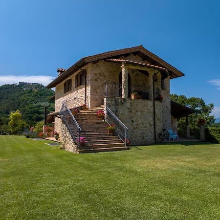 Agriturismo Isola Verde SantʼUrbano Екстериор снимка