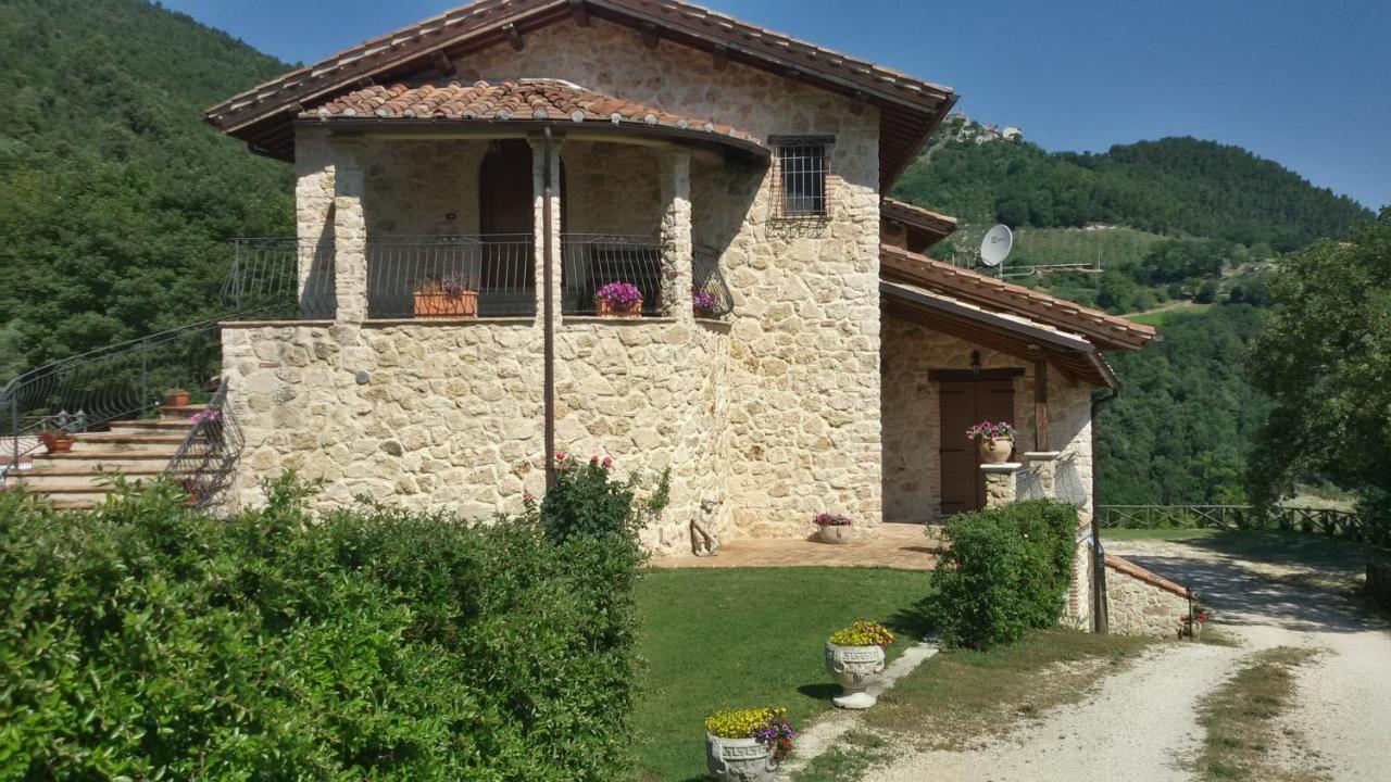 Agriturismo Isola Verde SantʼUrbano Екстериор снимка