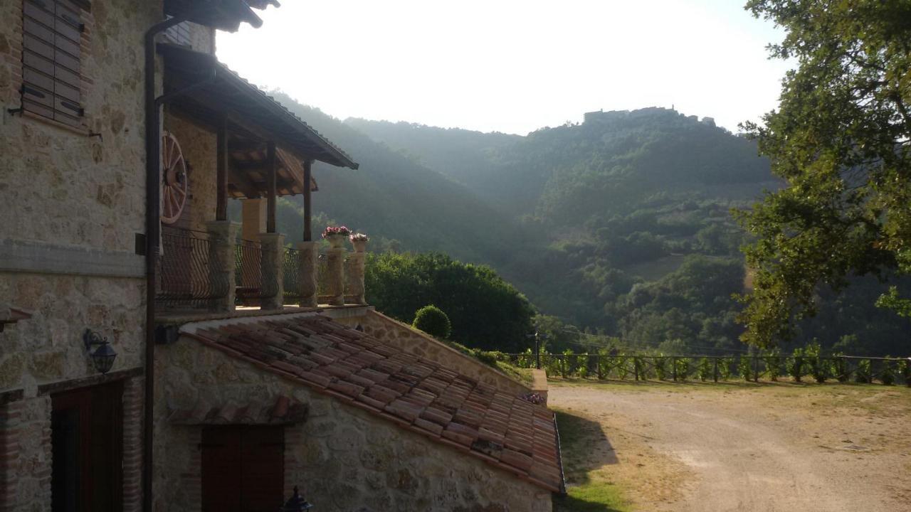 Agriturismo Isola Verde SantʼUrbano Екстериор снимка
